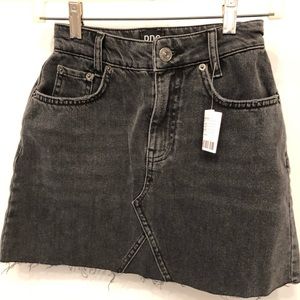 URBAN OUTFITTERS BLACK DENIM SKIRT